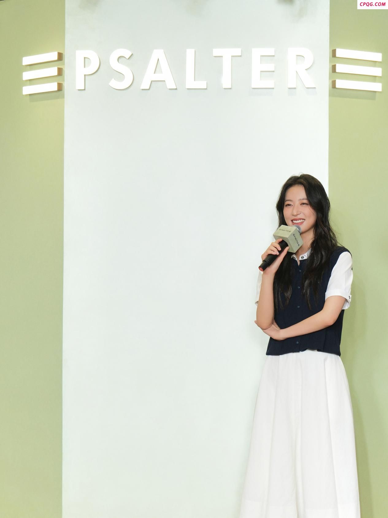 PSALTER诗篇20周年限时快闪店启幕，品牌代言人周雨彤化