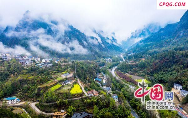 张家界武陵源：以基建“针脚”绣山水“华锦”