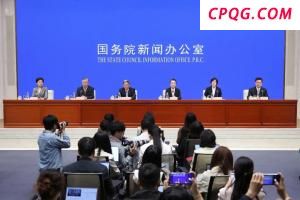 从市场准入、融资、规范执法等方面有力支持民企