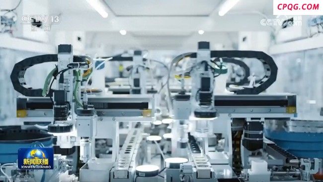 中国货物贸易进出口同比增长2.4%