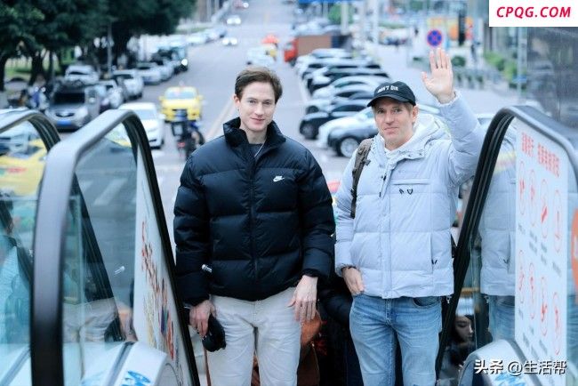 与儿子换血的硅谷富豪沉迷极致抗衰 引发全球热议