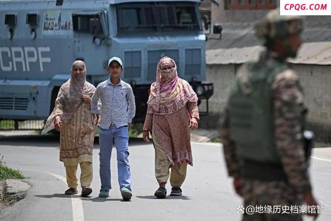 评论员：印度神助攻 中国实力说话 东方劝架艺术显成效