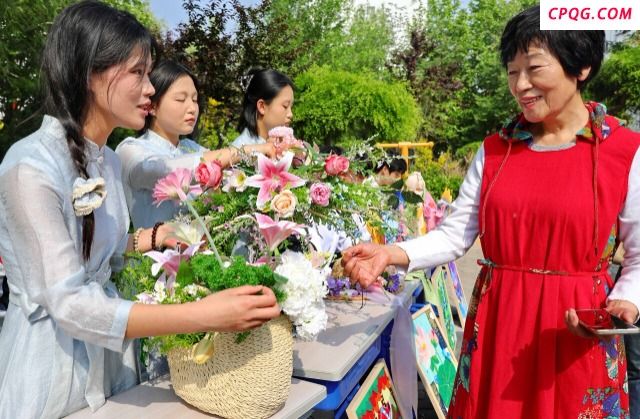 河北秦皇岛：职业教育进社区 技能服务惠民生