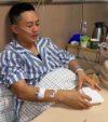 突发！53岁知名主持人程成生病住院，至今仍是单身无人照顾