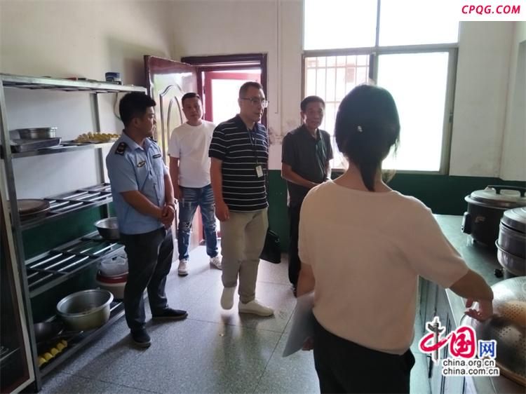 益阳：三防三到位 破解养老食堂安全监管难题