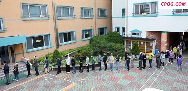 评论员：韩国选民拒为亲美政客买账