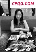 国外网红在北京狂买Labubu 中国购物天堂魅力尽显