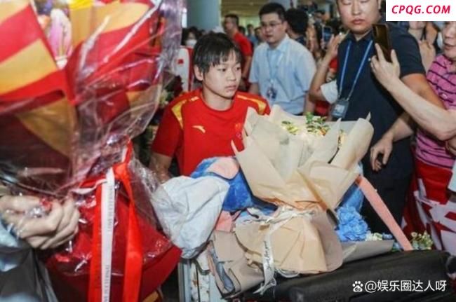 世界泳联晒全红婵陈芋汐完美一跳 中国跳水梦之队再展雄风