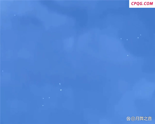 西安上空不明飞行物是九天无人机吗 空中航母首飞成功