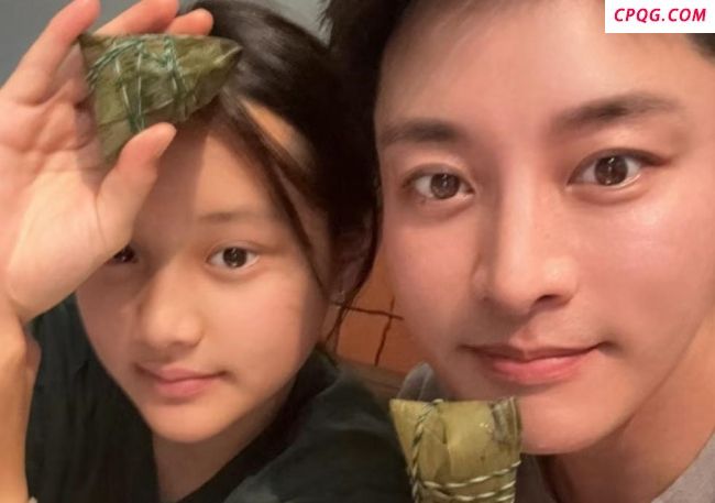 小甜馨长成女版贾乃亮 基因神复制