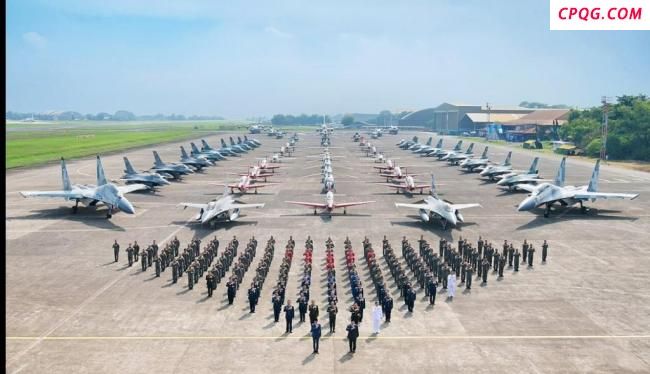 专家：印尼空军欲选歼-10很机智 性价比高引发关注