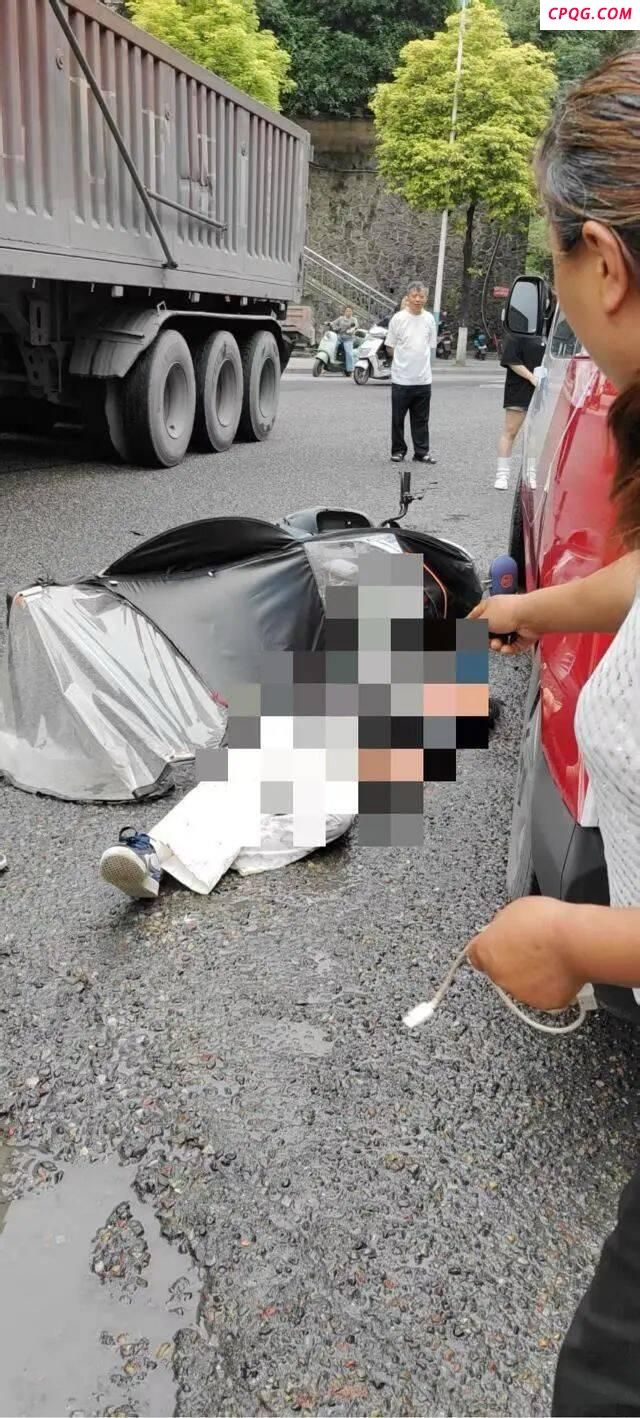 高考前一天艺考生被撞病危 家属发声 女儿已度过危险期