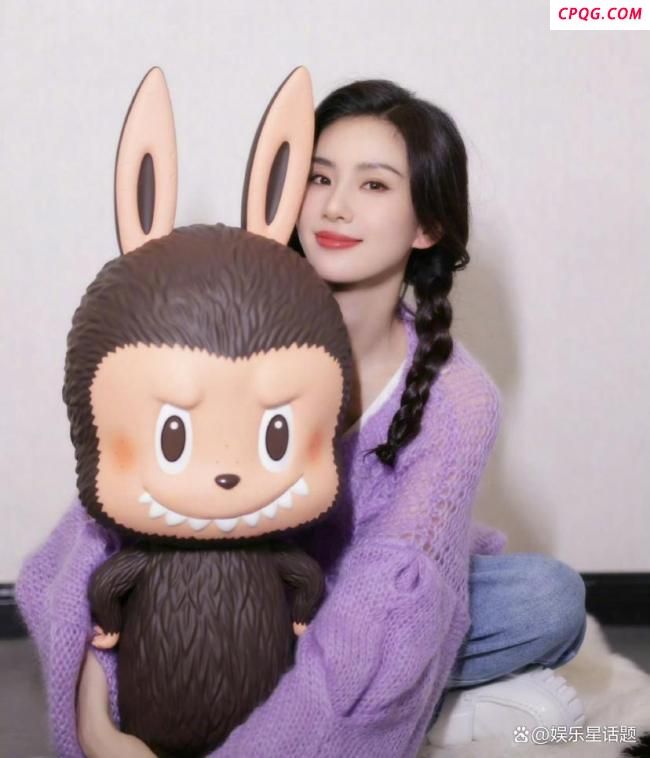 刘诗诗用心在养LABUBU 明星级养娃美学