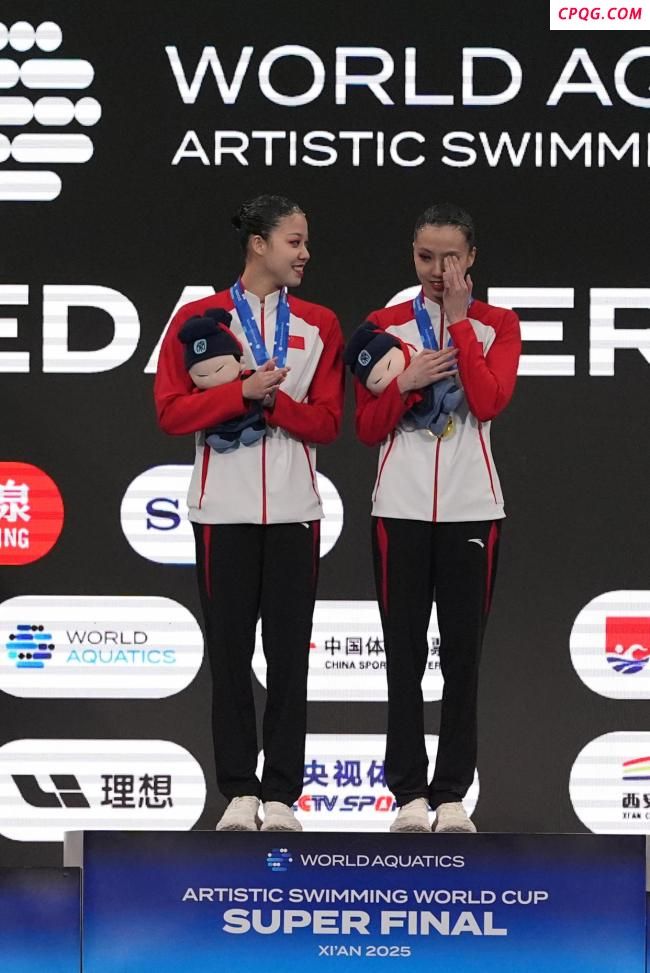 林彦君徐汇妍获花样游泳世界杯冠军 中国组合闪耀西安