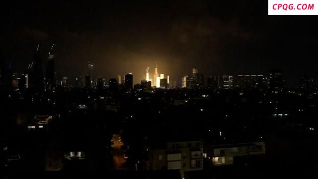 评论员：伊朗的怒火美国也没拦住 导弹雨震撼中东