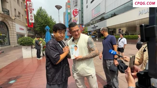 台网红馆长：希望两岸永远不要有战火 大陆之行感受温暖