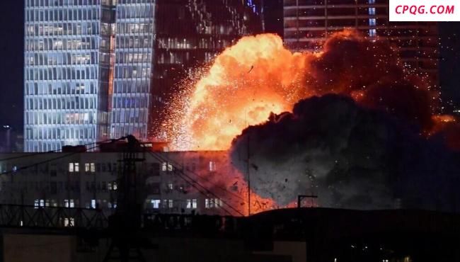 媒体人：伊朗要同时报复美以 导弹雨覆盖中东基地