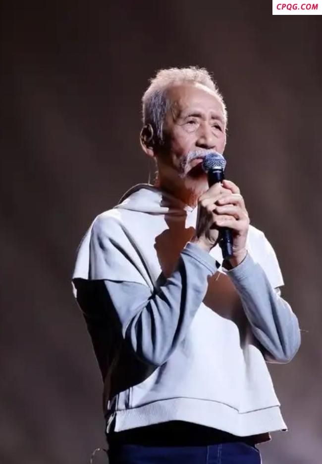 演员张双利发文悼念陈彼得