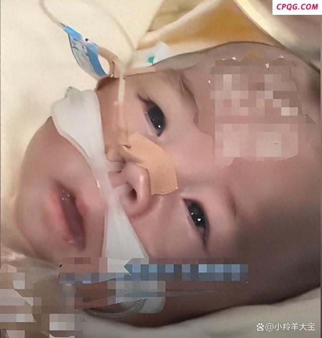 男子将重症孩子从南昌转运到上海
