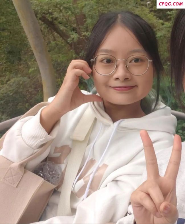 四川宜宾19岁女大学生失联 家属发声