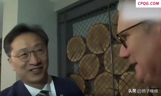 英国首相认错韩国总统
