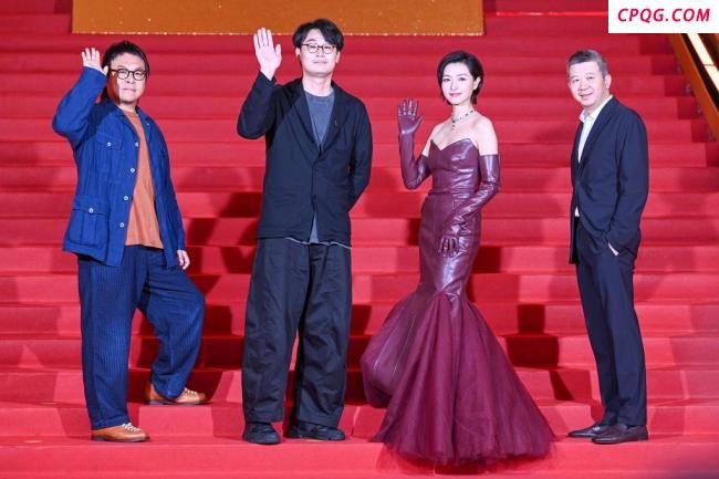 万茜获得金爵奖最佳女演员奖 《长夜将尽》演技获赞