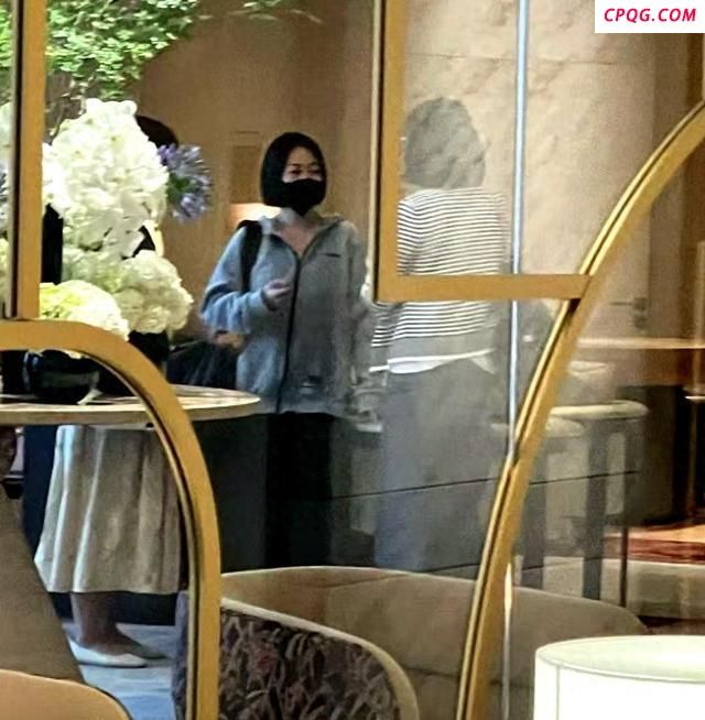 曝小S状态极差瘦到衣服撑不住