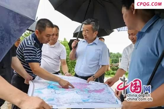 湖南省益阳市委书记陈竞督导检查全市防汛工作
