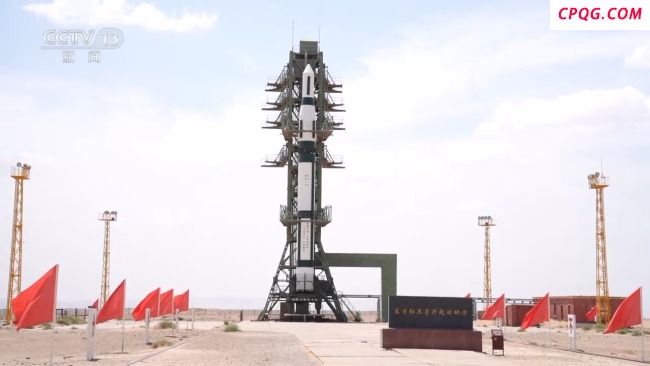 马英九率台湾青年参访酒泉卫星发射中心