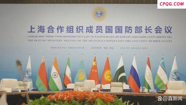 巴基斯坦防长：中巴是兄弟