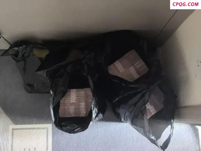 女子取105万给女儿买房 警察找上门