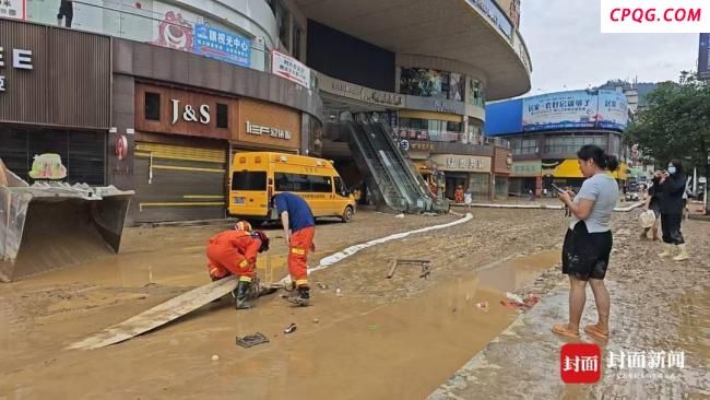 贵州榕江全城开启“清淤重建”模式