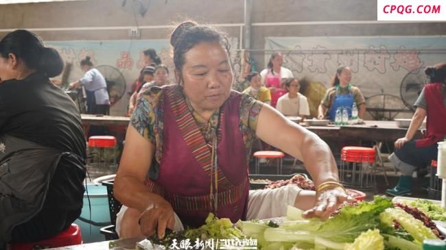 榕江洪灾我们普通老百姓能做点什么 炊事行动暖人心