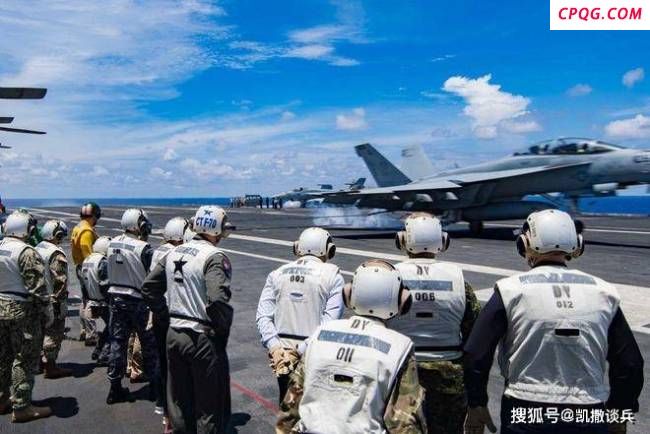 轰6K挂实弹亮剑黄岩岛意味什么 反制美菲挑衅