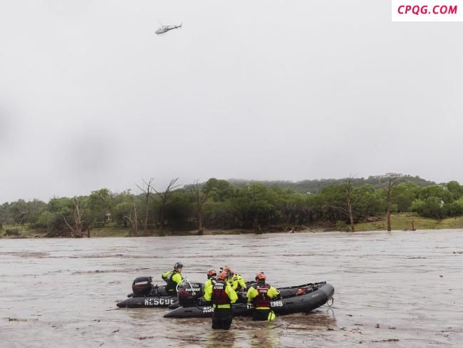 美国得州洪水死亡人数上升至32人