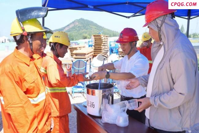 各地积极应对高温“烤”验 多举措保障民生