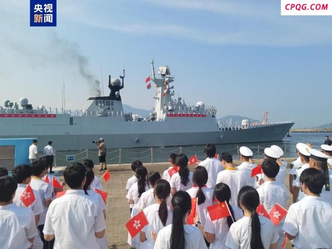 运城舰率先启程 山东舰航母编队陆续返航离港