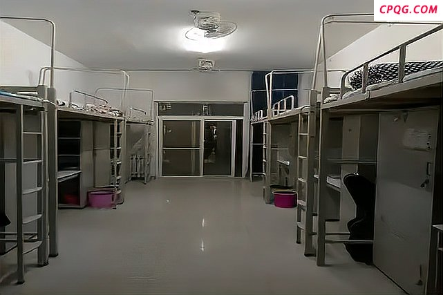 高温暴击下高校何时实现“空调自由” 基础设施拷问严峻