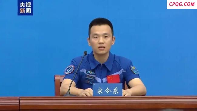 神十九航天员宋令东回顾出舱瞬间