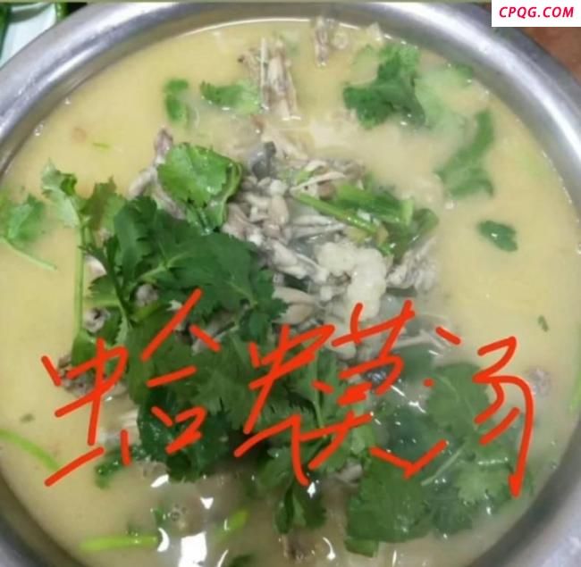 小饭店老板随手拍视频引45万处罚 发视频成“违法广告”