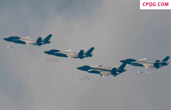 纯血歼-20S强在哪里 双座设计引领未来空战