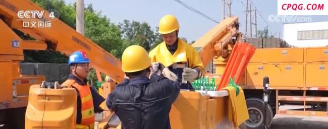 武汉：应对高温科技助力防暑降温 多地举措送清凉