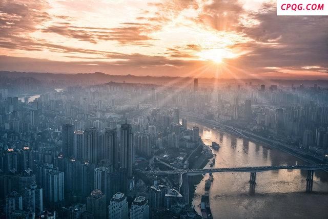 评论员：A股指数行情或暂告一段落 题材轮动有望增强