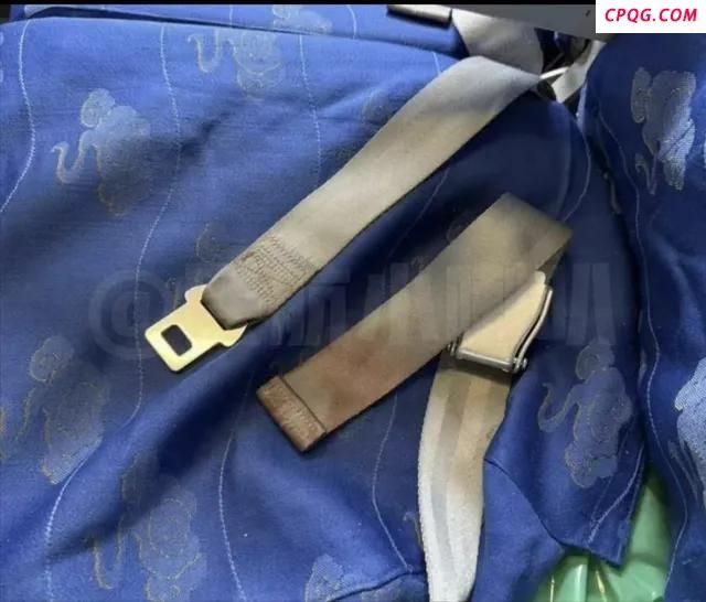 16岁女孩机上产子已出院