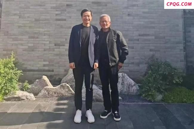 黄仁勋称想买一辆小米汽车