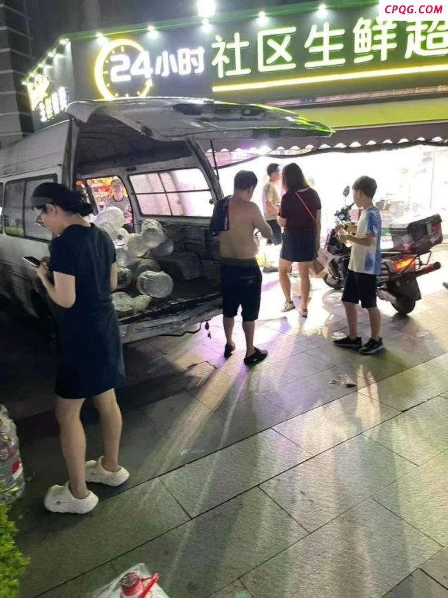 杭州市民误食发臭自来水追问3大悬疑 水源异常引发用水恐慌