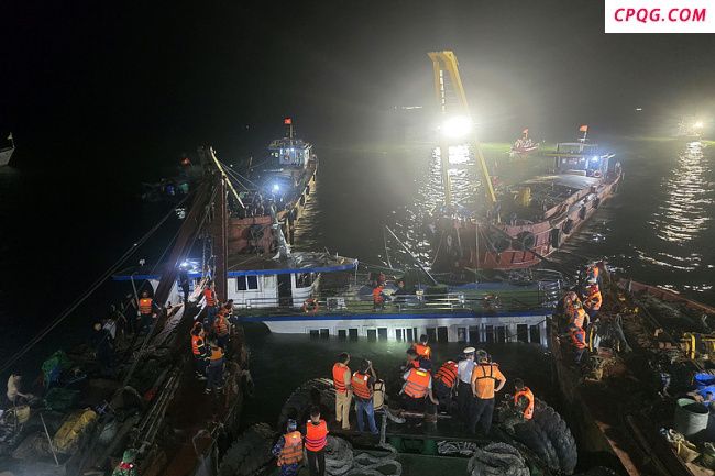 越南游船倾覆事故官方通报：确认35人死亡4人失踪