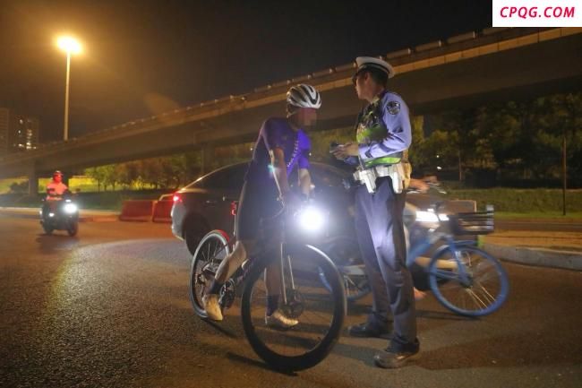 北京电动车加装远光灯被查，最高罚多少？ 首次警告再次罚款