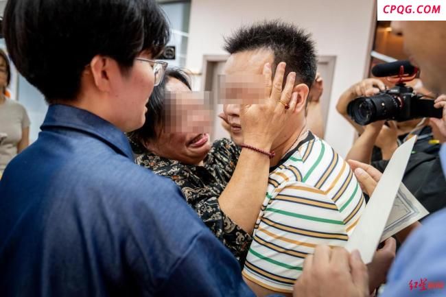 女子打工被骗逃回家后发现儿子丢了 37年后母子终团聚