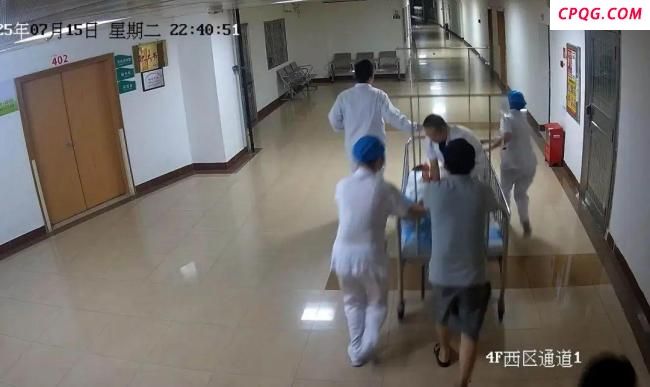 家长揪息肉致男孩肛门大出血
